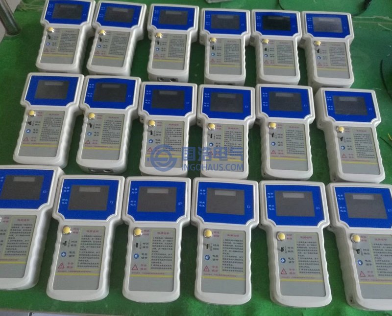 GHLC800雷(léi)電(diàn)計(jì)數器測試儀實拍1